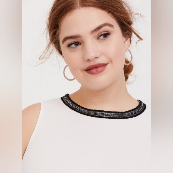 Torrid White Chiffon Embellished Double Layer Tank - Picture 4 of 13